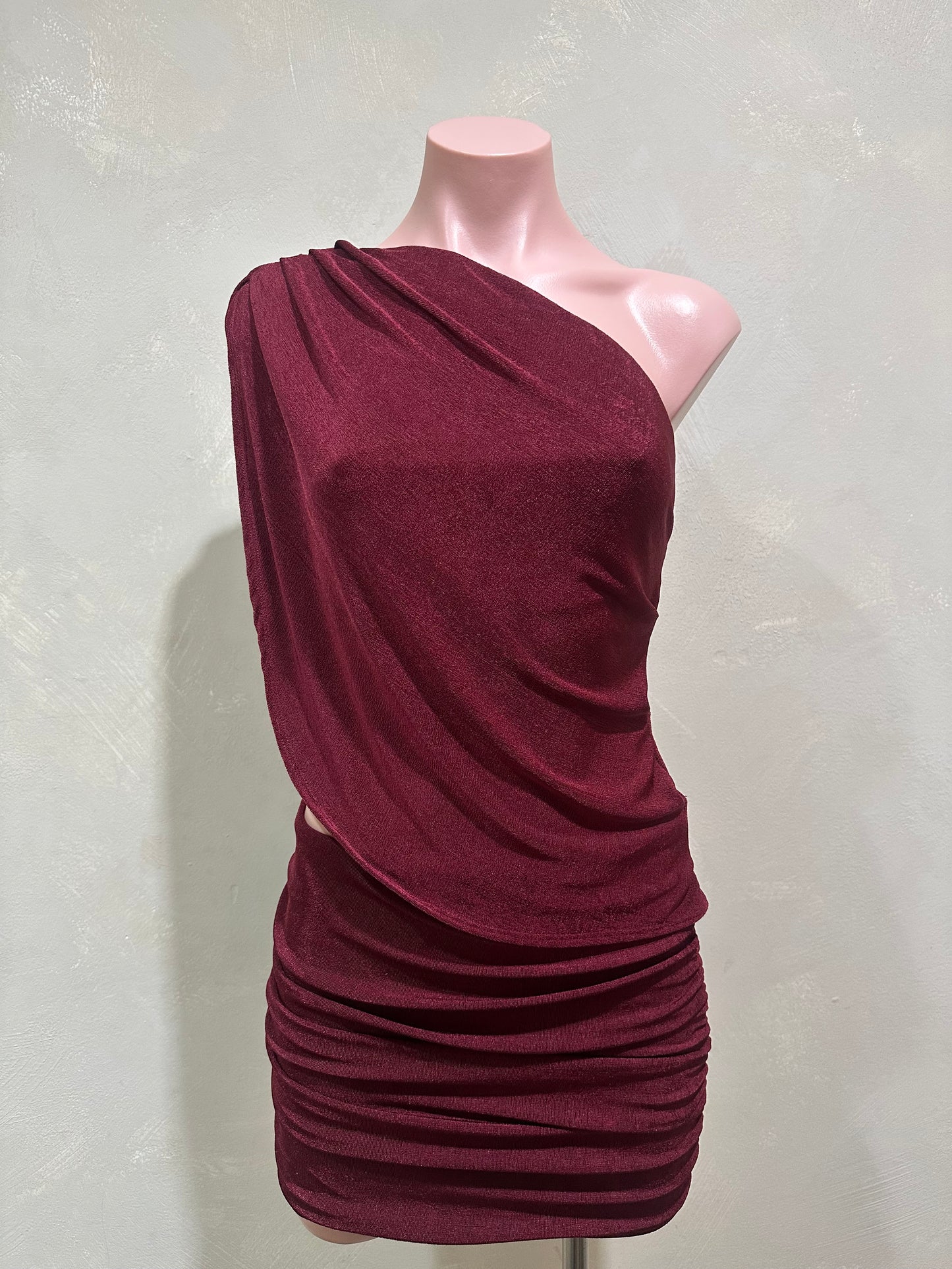 burgundy asymmetrical shoulder mini dress